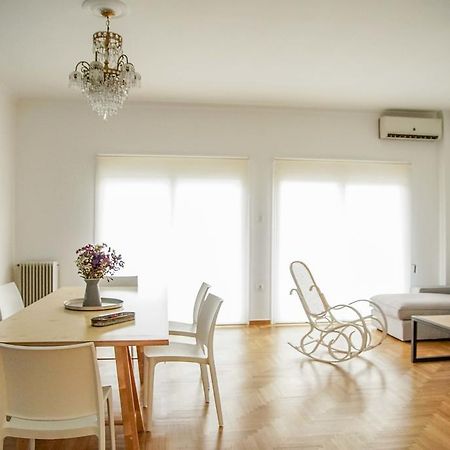 Athenian Blue - Family Apt 5' Minutes From Acropolis Museum 외부 사진