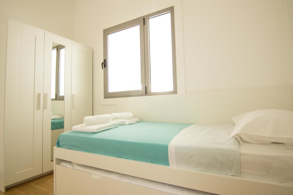 Athenian Blue - Family Apt 5' Minutes From Acropolis Museum 외부 사진