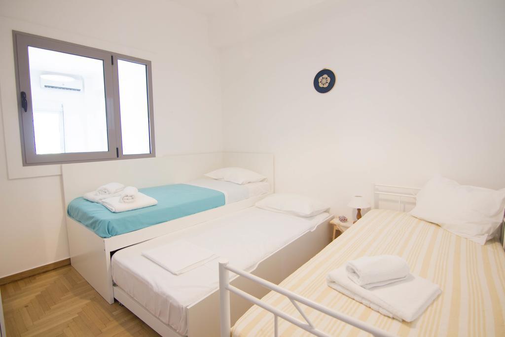 Athenian Blue - Family Apt 5' Minutes From Acropolis Museum 외부 사진