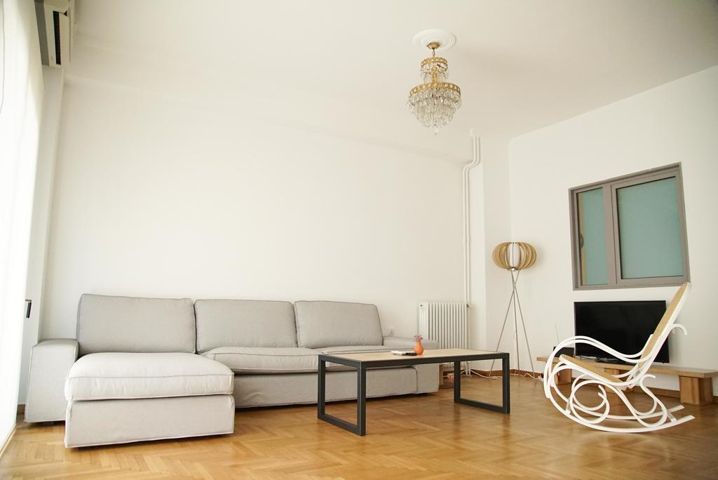 Athenian Blue - Family Apt 5' Minutes From Acropolis Museum 외부 사진